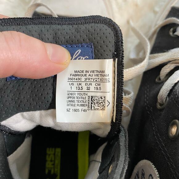 Converse All Star Chuck Taylor II Sneakers Youth Size 1 Unisex Lunarlon High Top - Picture 9 of 11